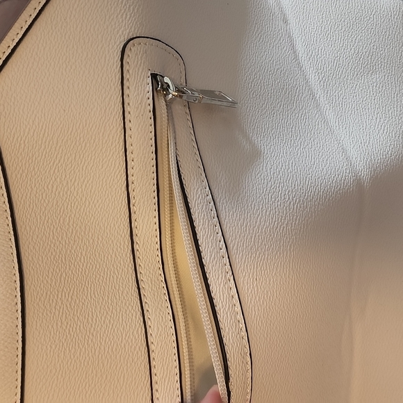 Wilson's Leather Black Rivet Gabby Tote, Black/White NWT - Picture 6 of 12